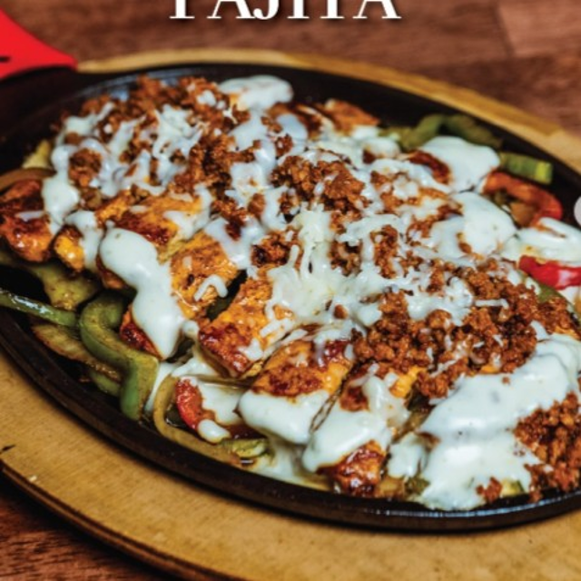 Classic Chori Pollo Fajita.
