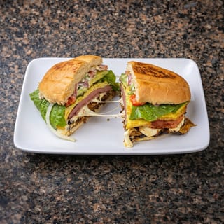 Classic Torta Cubana